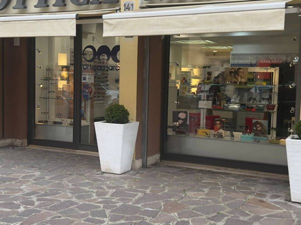 negozio in affitto a Roma in zona Ponte Mammolo