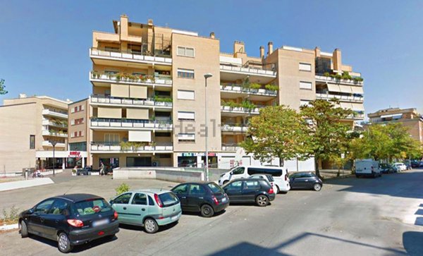 locale commerciale in affitto a Roma in zona Ostiense