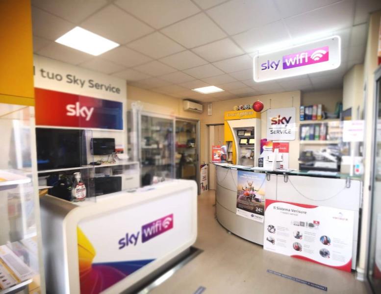 negozio in affitto a Roma in zona Torrevecchia