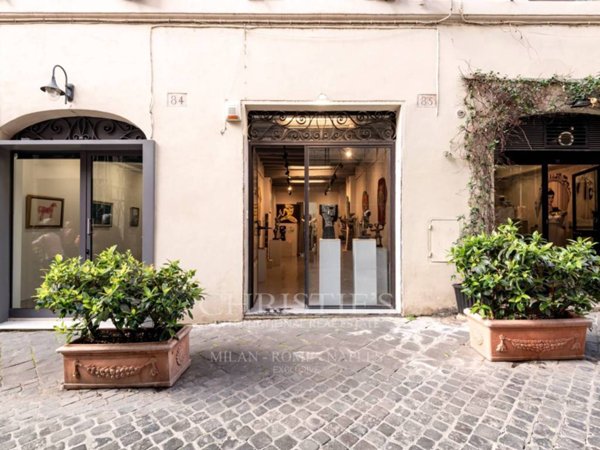 negozio in affitto a Roma in zona Campo Marzio