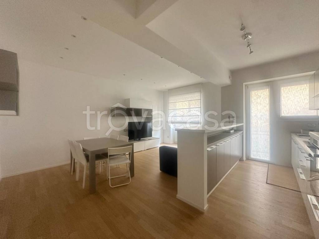 appartamento in affitto a Roma in zona Appio Claudio