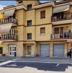 locale commerciale in affitto a Roma in zona Fidene