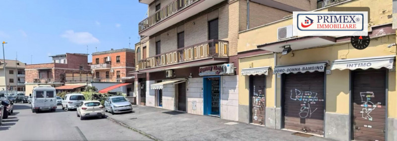 locale commerciale in affitto a Roma