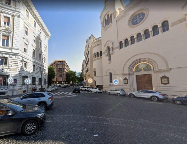 locale commerciale in affitto a Roma