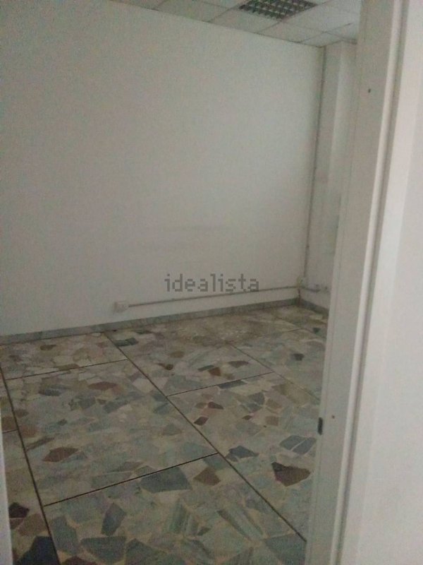 locale commerciale in affitto a Roma in zona Ostia