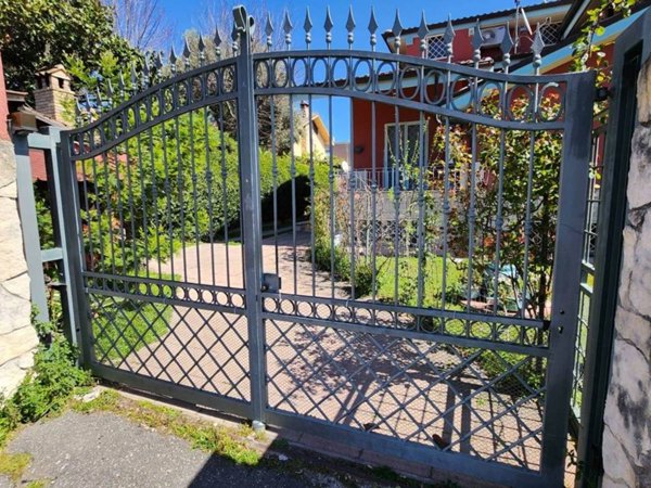 casa indipendente in affitto a Roma in zona Infernetto