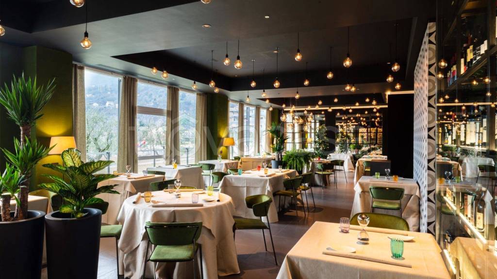 negozio in affitto a Roma in zona Appio Latino