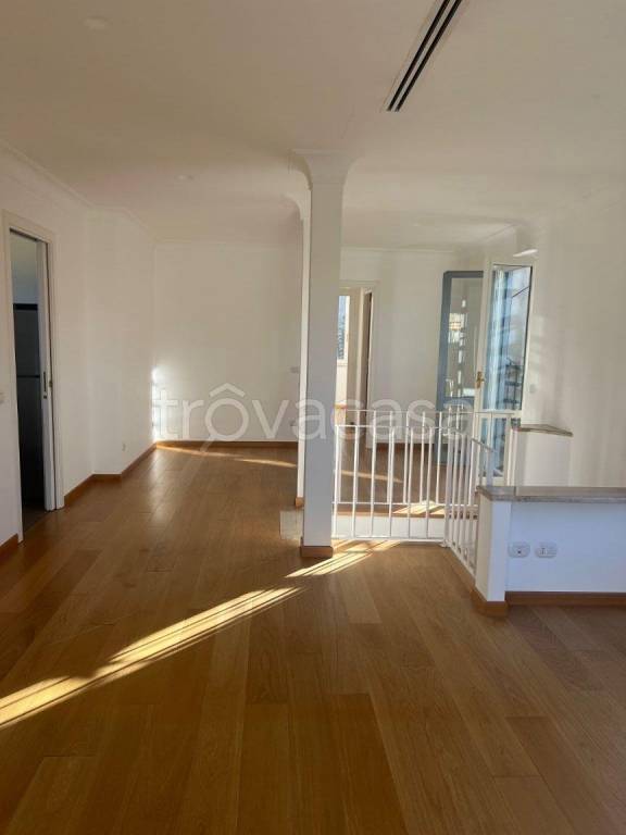 appartamento in affitto a Roma in zona Parione/Sant'Eustachio