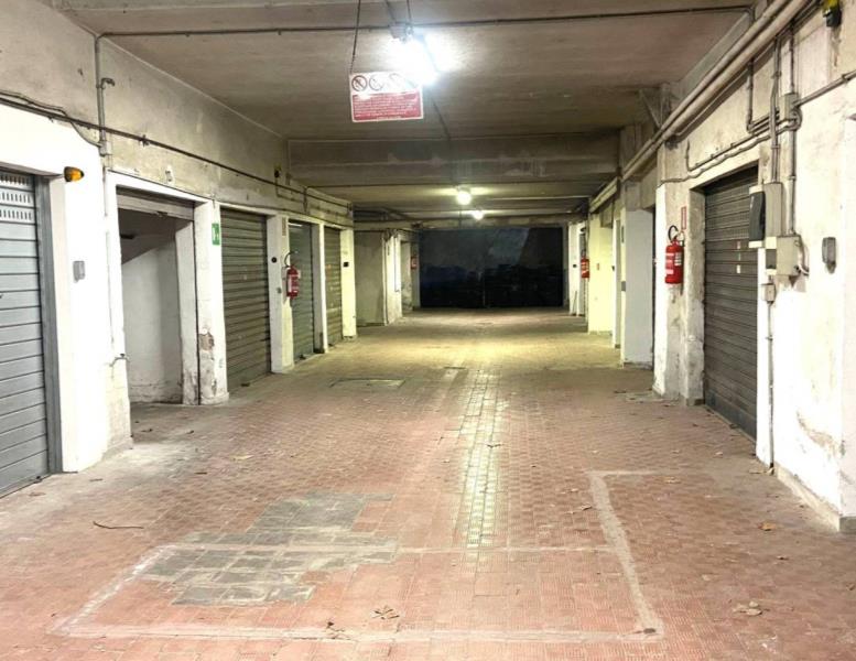 locale di sgombero in affitto a Roma in zona Della Vittoria