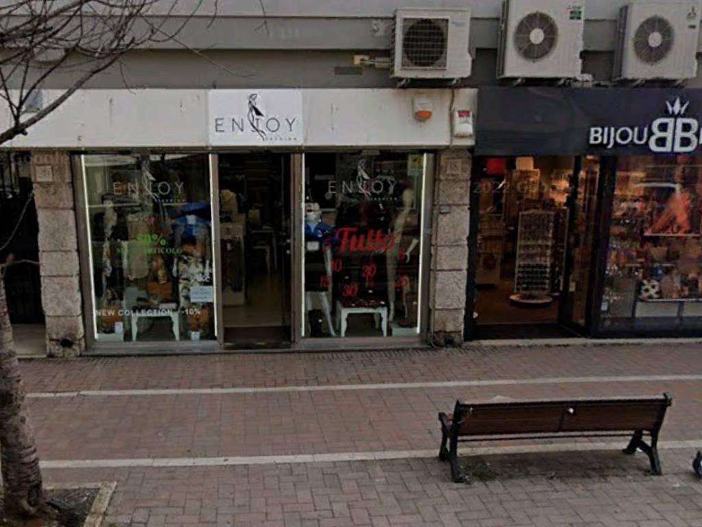 negozio in affitto a Roma in zona Ostia