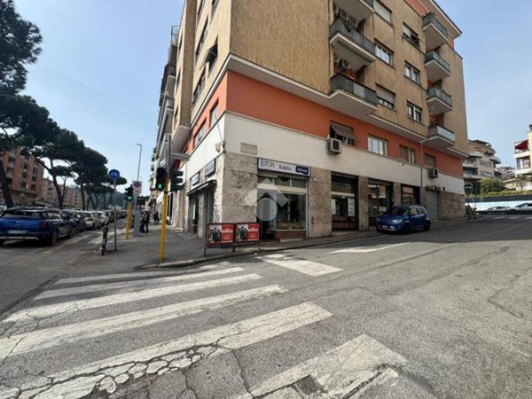 negozio in affitto a Roma in zona Aurelio