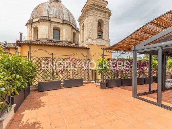 appartamento in affitto a Roma in zona Parione/Sant'Eustachio