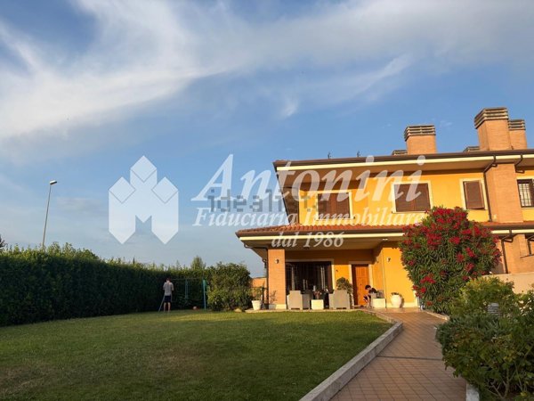 casa indipendente in affitto a Roma in zona Trieste