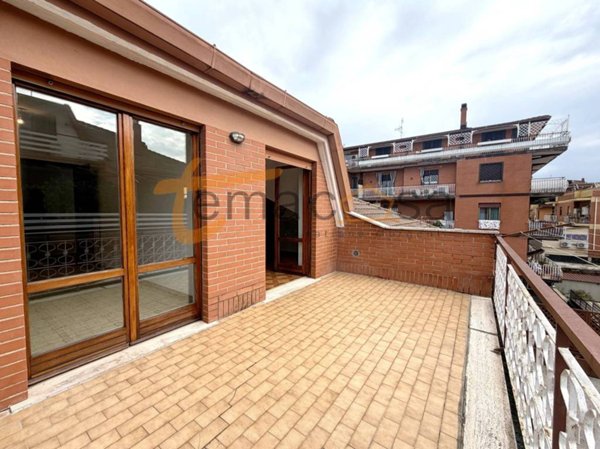 appartamento in affitto a Roma in zona Colle Prenestino