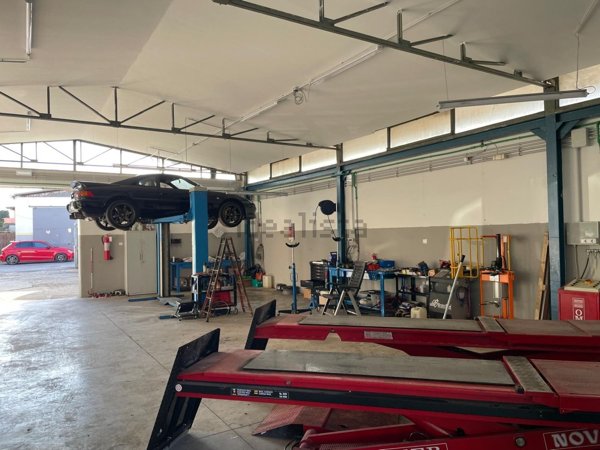 capannone in affitto a Roma