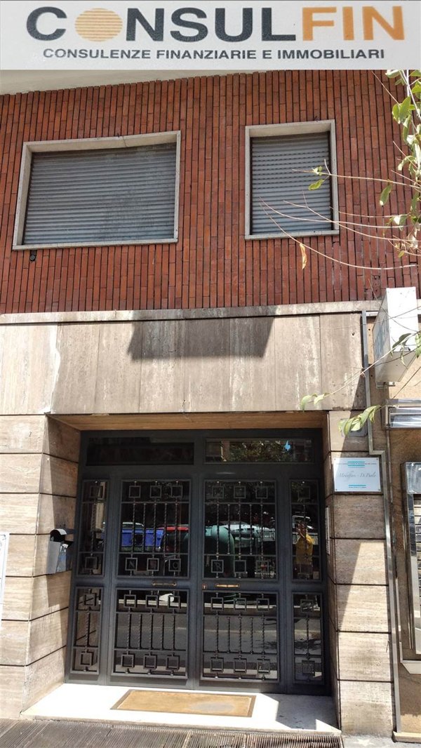 ufficio in affitto a Roma in zona Cinecittà