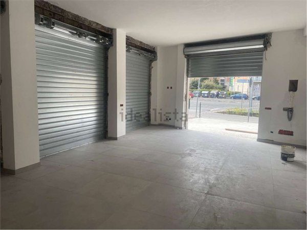 locale commerciale in affitto a Roma in zona Alessandrino