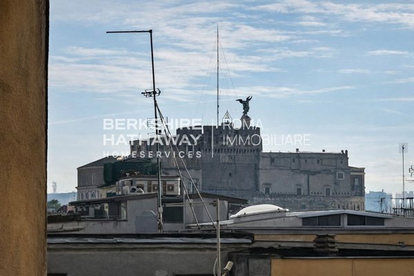 appartamento in affitto a Roma in zona Rione Borgo