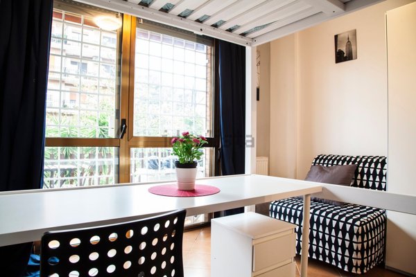 ufficio in affitto a Roma in zona Casal Morena