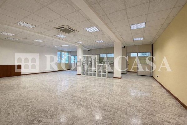 ufficio in affitto a Roma in zona Ardeatino