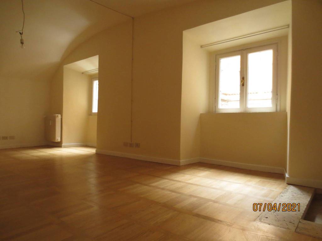 appartamento in affitto a Roma in zona Parione/Sant'Eustachio