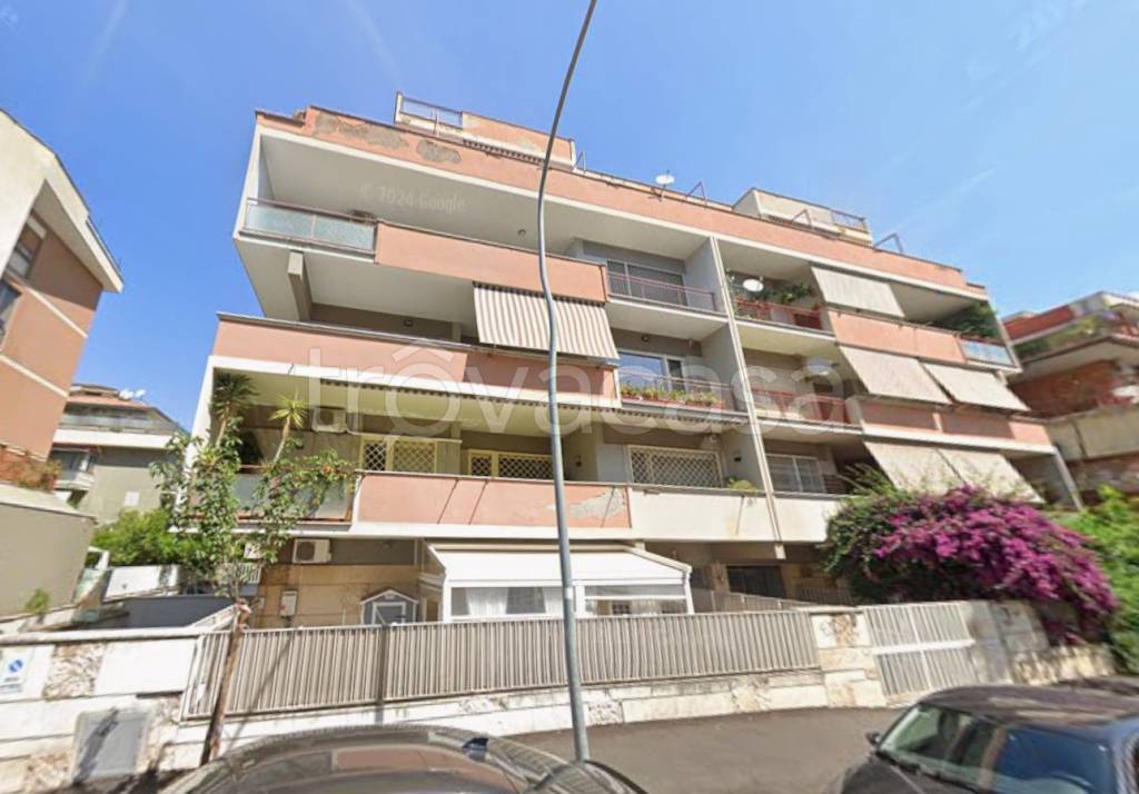 appartamento in affitto a Roma in zona Giuliano Dalmata