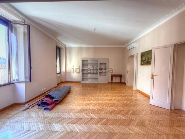 appartamento in affitto a Roma in zona Campo Marzio