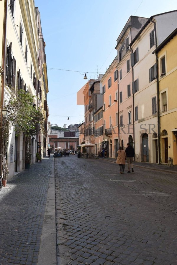 appartamento in affitto a Roma in zona Rione Borgo