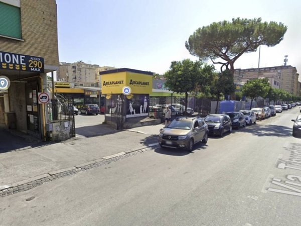 negozio in affitto a Roma in zona Pietralata