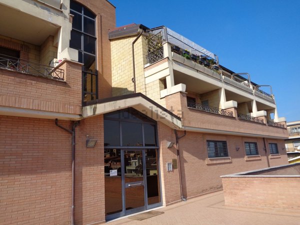 appartamento in affitto a Roma in zona Torrione Cerquetta