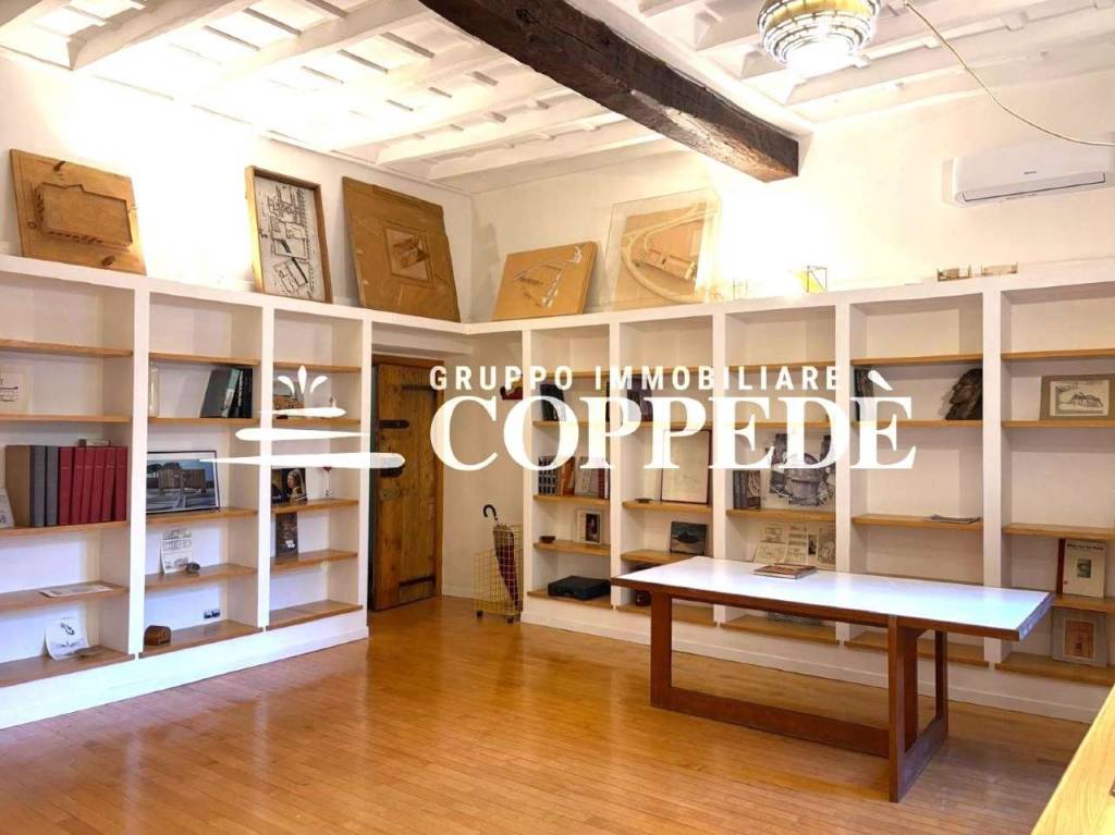 appartamento in affitto a Roma in zona Parione/Sant'Eustachio