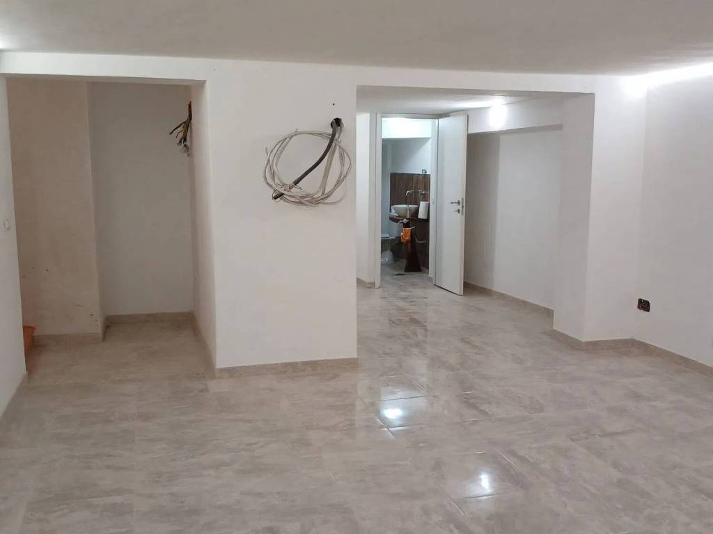 negozio in affitto a Roma in zona Aurelio