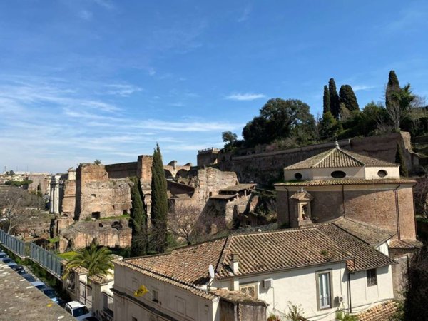 ufficio in affitto a Roma in zona Rione Monti/Campitelli