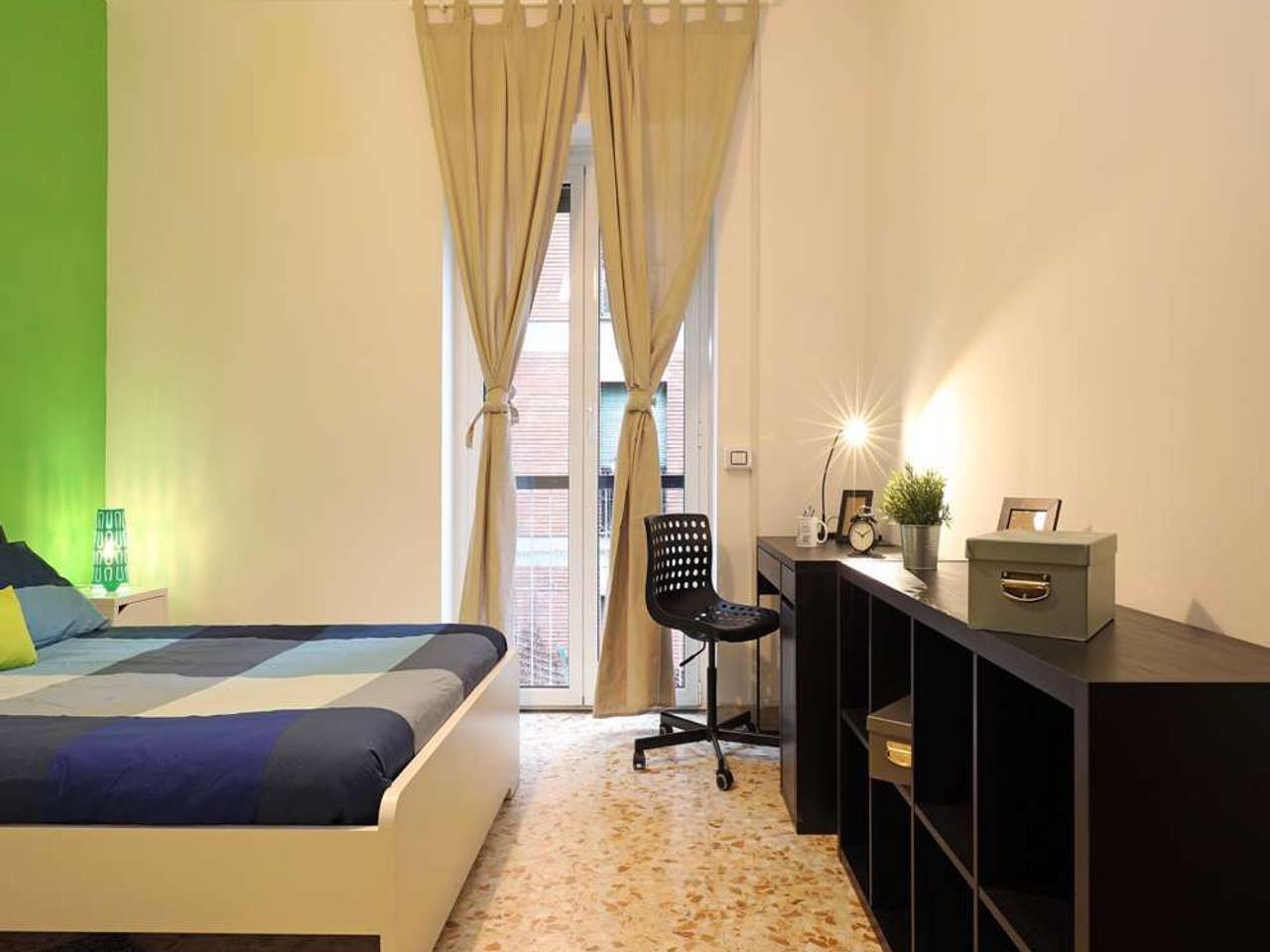 negozio in affitto a Roma in zona Ostiense