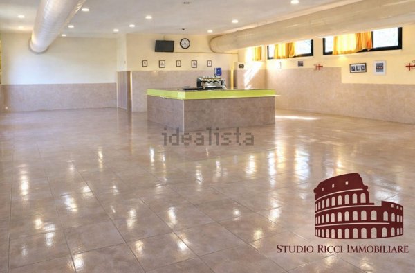 locale commerciale in affitto a Roma in zona Collatino