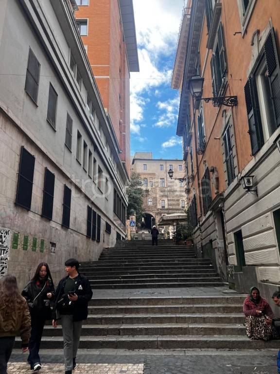 appartamento in affitto a Roma in zona Rione Monti/Campitelli