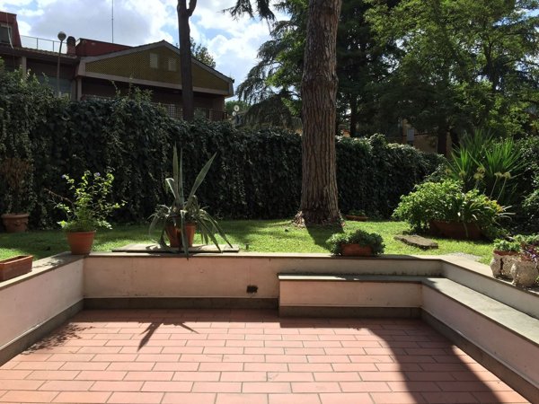 appartamento in affitto a Roma in zona EUR