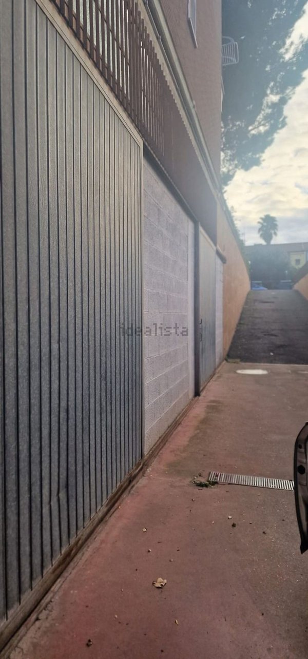 locale di sgombero in affitto a Roma in zona Casal Morena