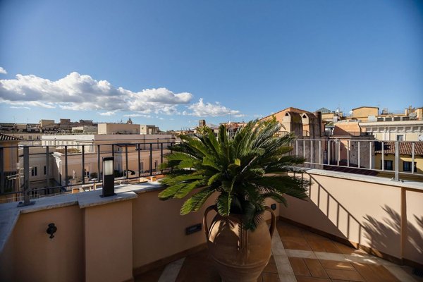 appartamento in affitto a Roma in zona Campo Marzio