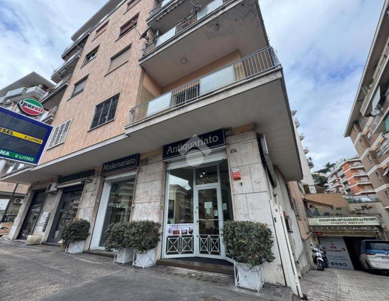 locale commerciale in affitto a Roma in zona Aurelio