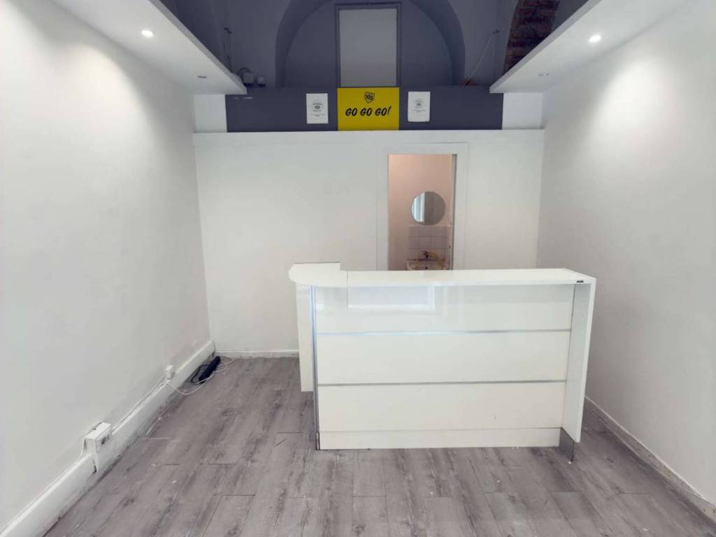 negozio in affitto a Roma in zona Ludovisi/Sallustiano