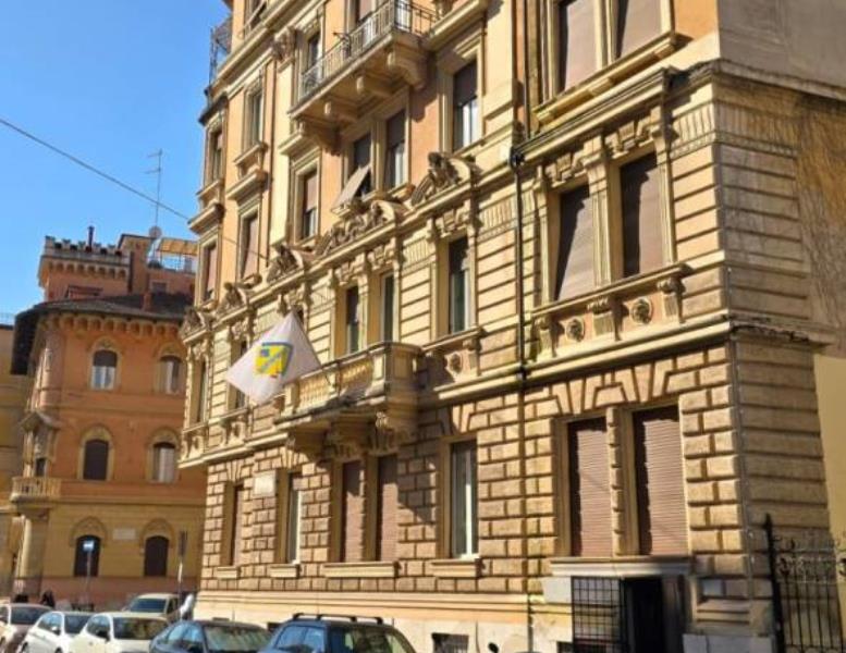 locale commerciale in affitto a Roma