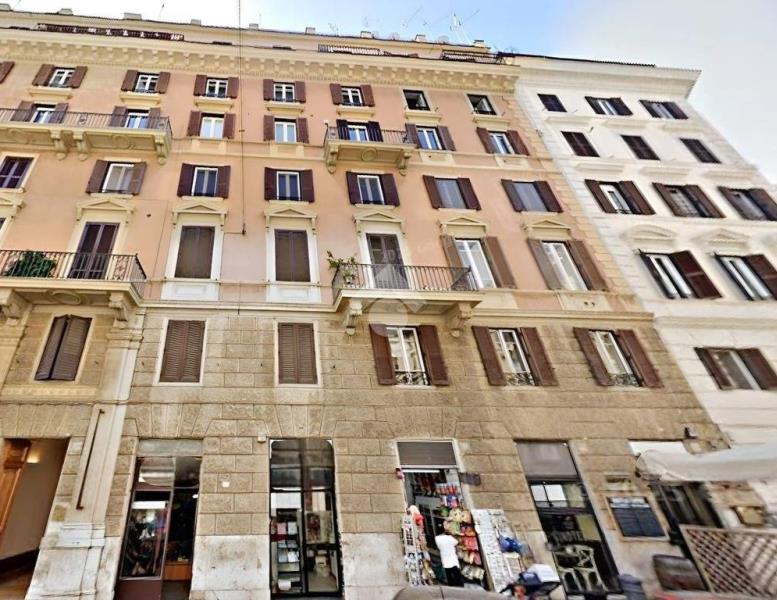 locale commerciale in affitto a Roma