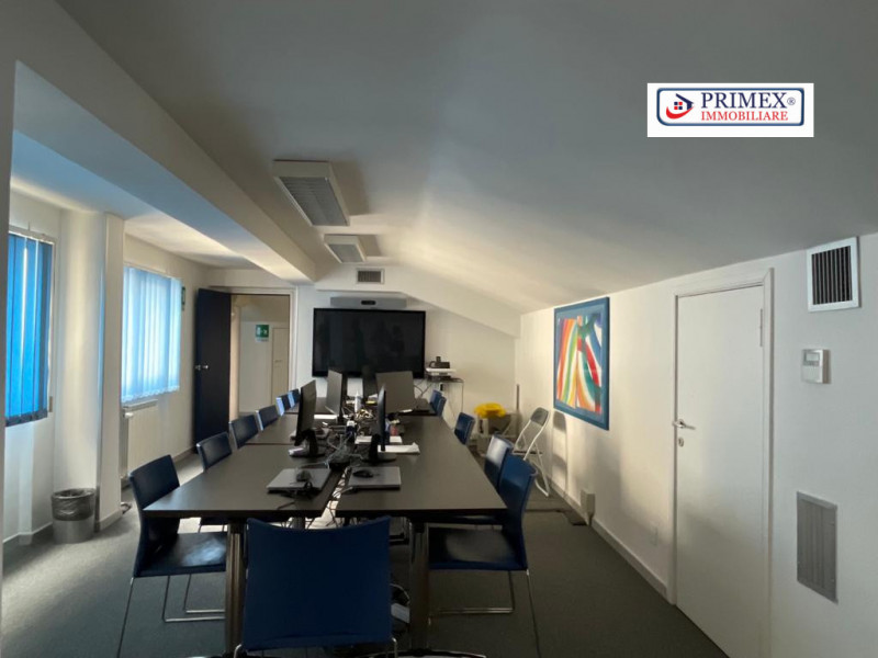 ufficio in affitto a Roma in zona Ostiense