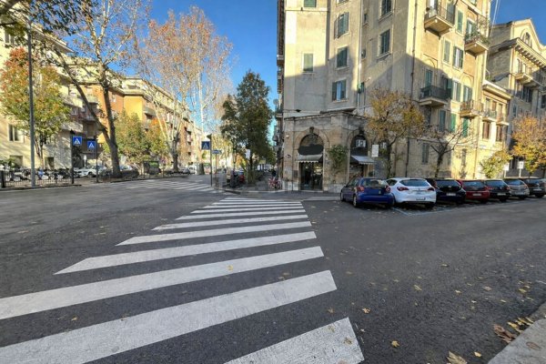 locale commerciale in affitto a Roma