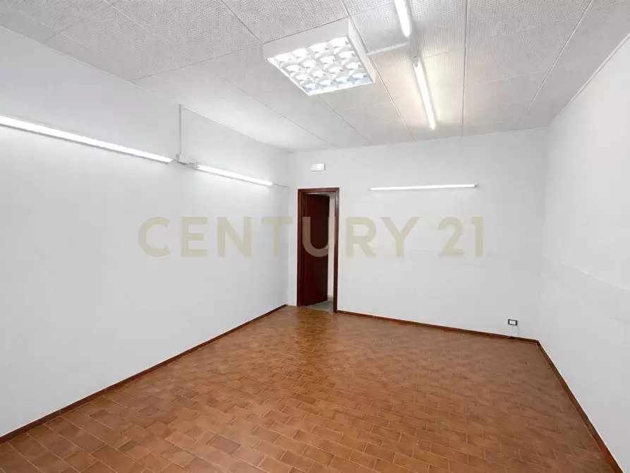 negozio in affitto a Roma in zona Esquilino