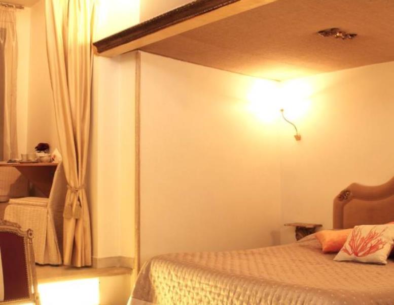 appartamento in affitto a Roma in zona Trevi-Colonna