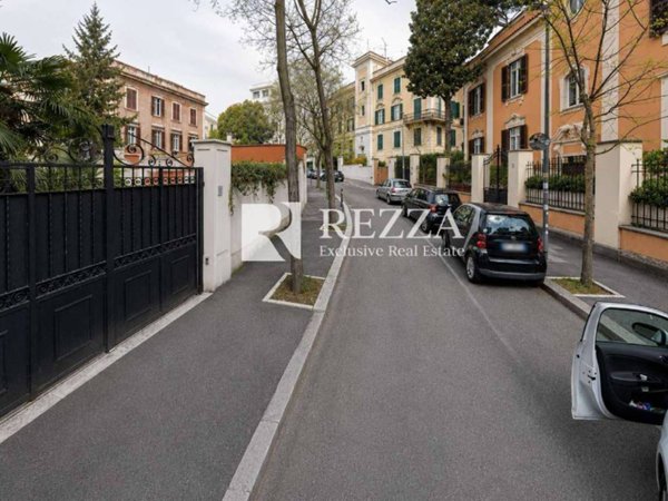 casa indipendente in affitto a Roma in zona Parioli