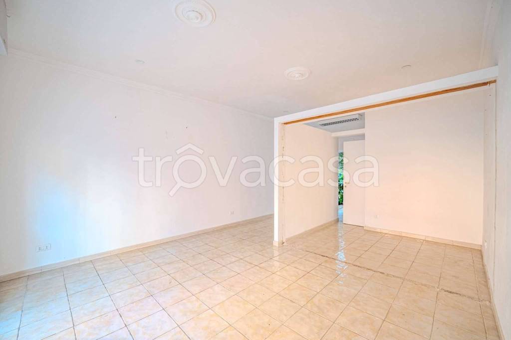 negozio in affitto a Roma in zona Gianicolense