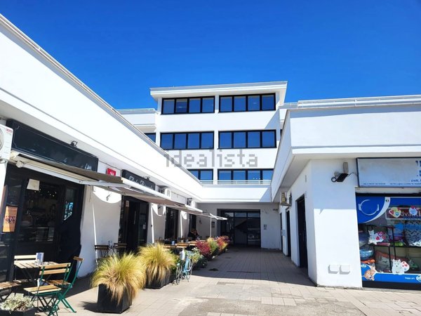 ufficio in affitto a Roma in zona Axa